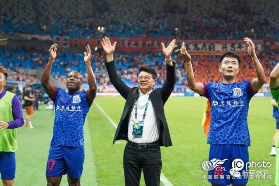 最终全场比赛结束，米兰1-0佛罗伦萨。